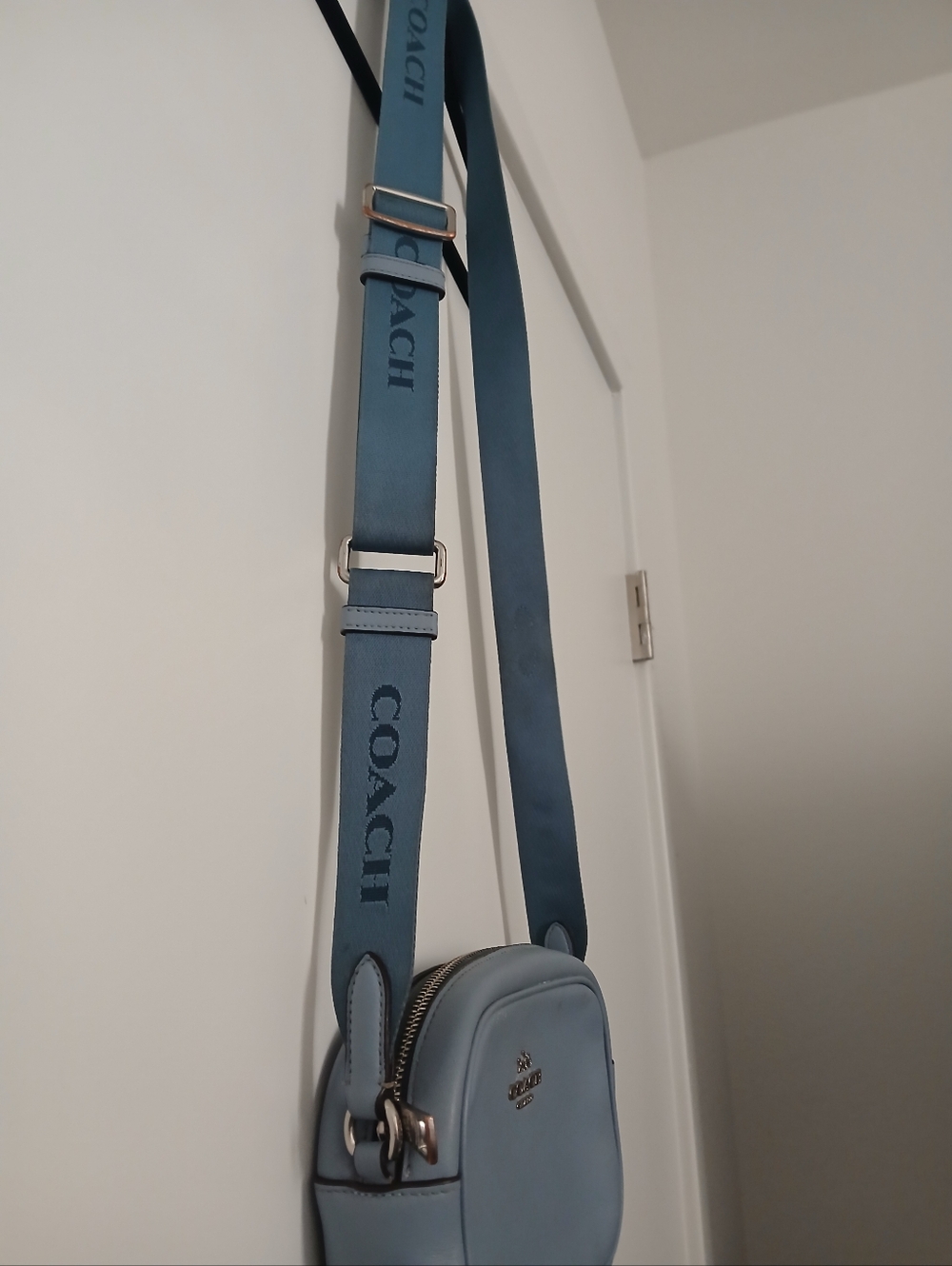 Coach Powder Blue Crossbody Camera Bag - Picture 5 of 5
